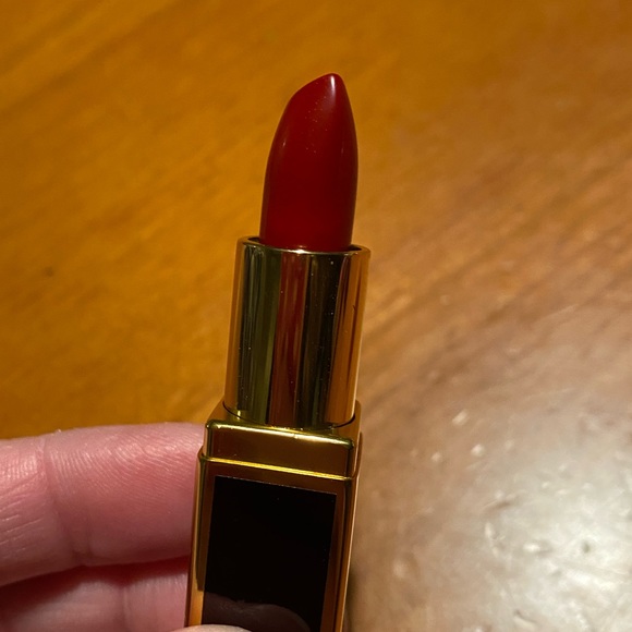 Tom Ford Lip Color Lipstick Scarlet Rouge - Picture 7 of 15